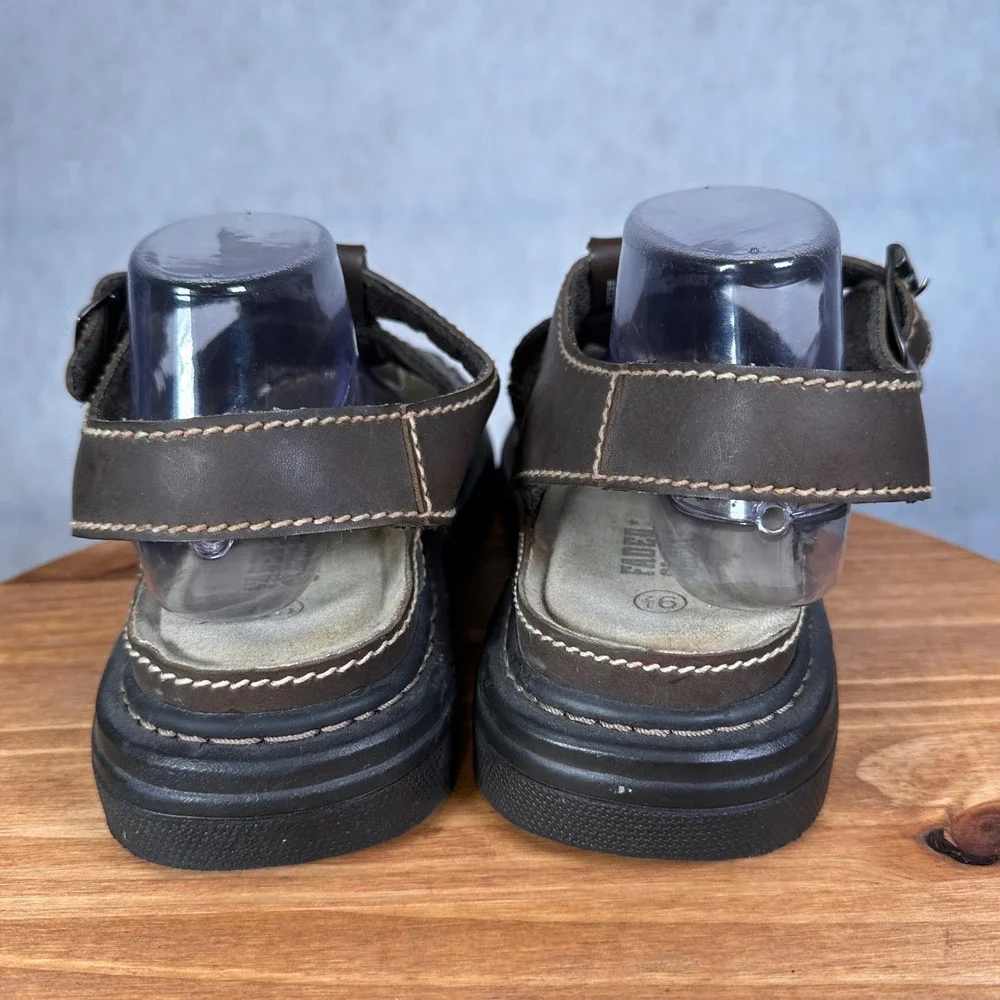 Faded Glory Peninsula 2 Sandals Mens 9.5 Brown Good Chunky Woven Fisherman Lug